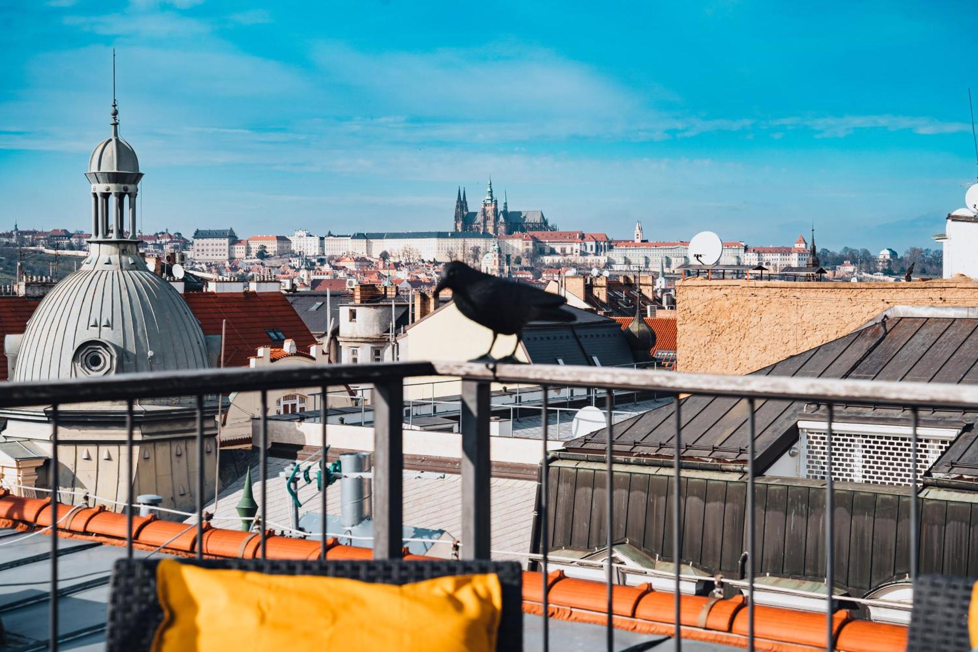 Two-Level Apart With A Terrace Near The Vltava River Praha Eksteriør bilde